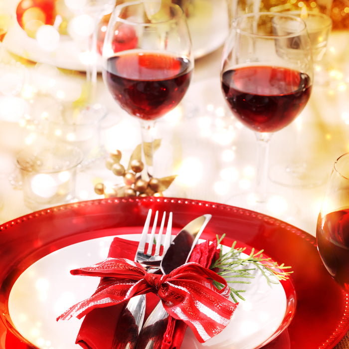 How To Throw a Wine-Themed Christmas Party