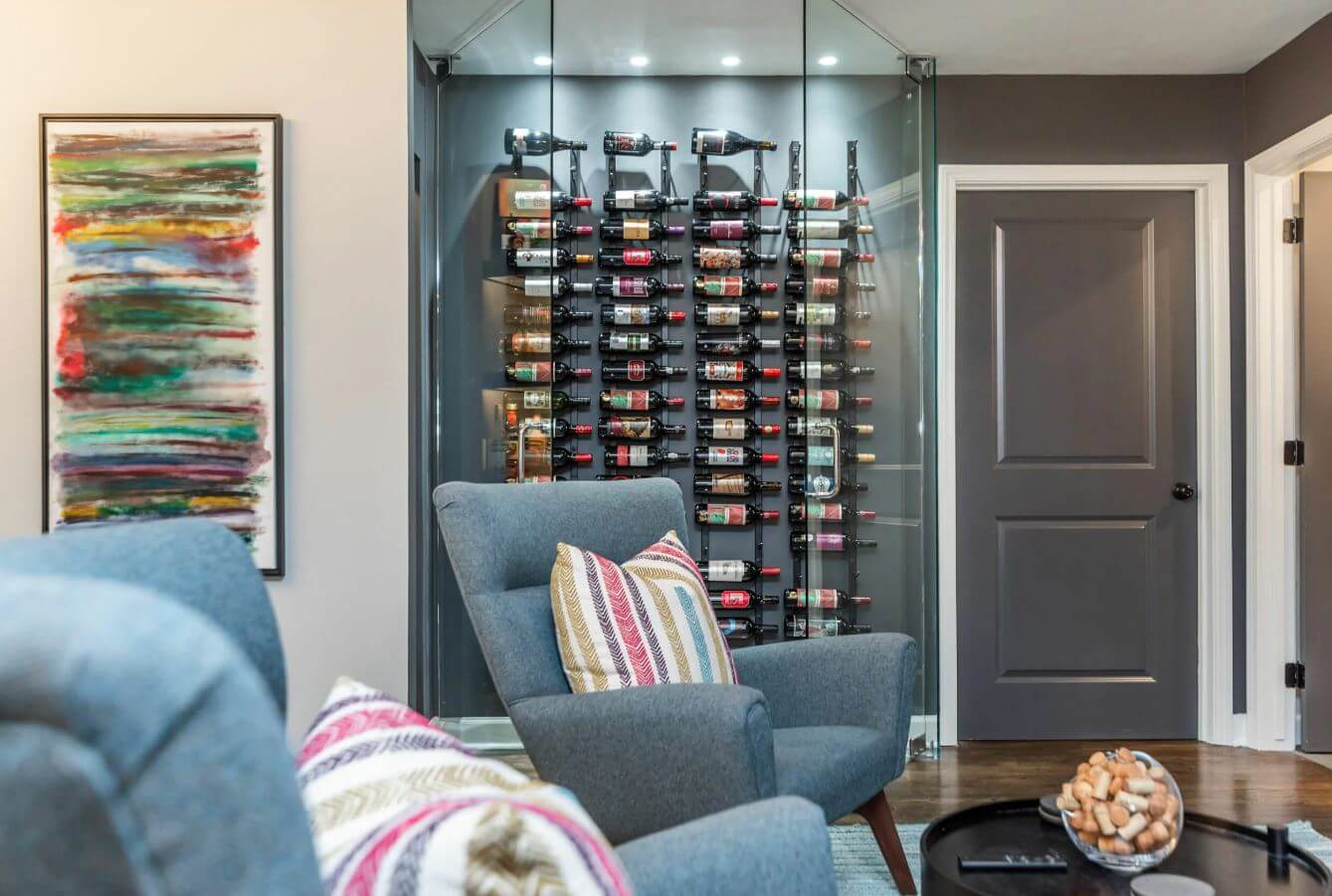 How Does a Wall-Mounted Wine Rack Work and Why You Need One