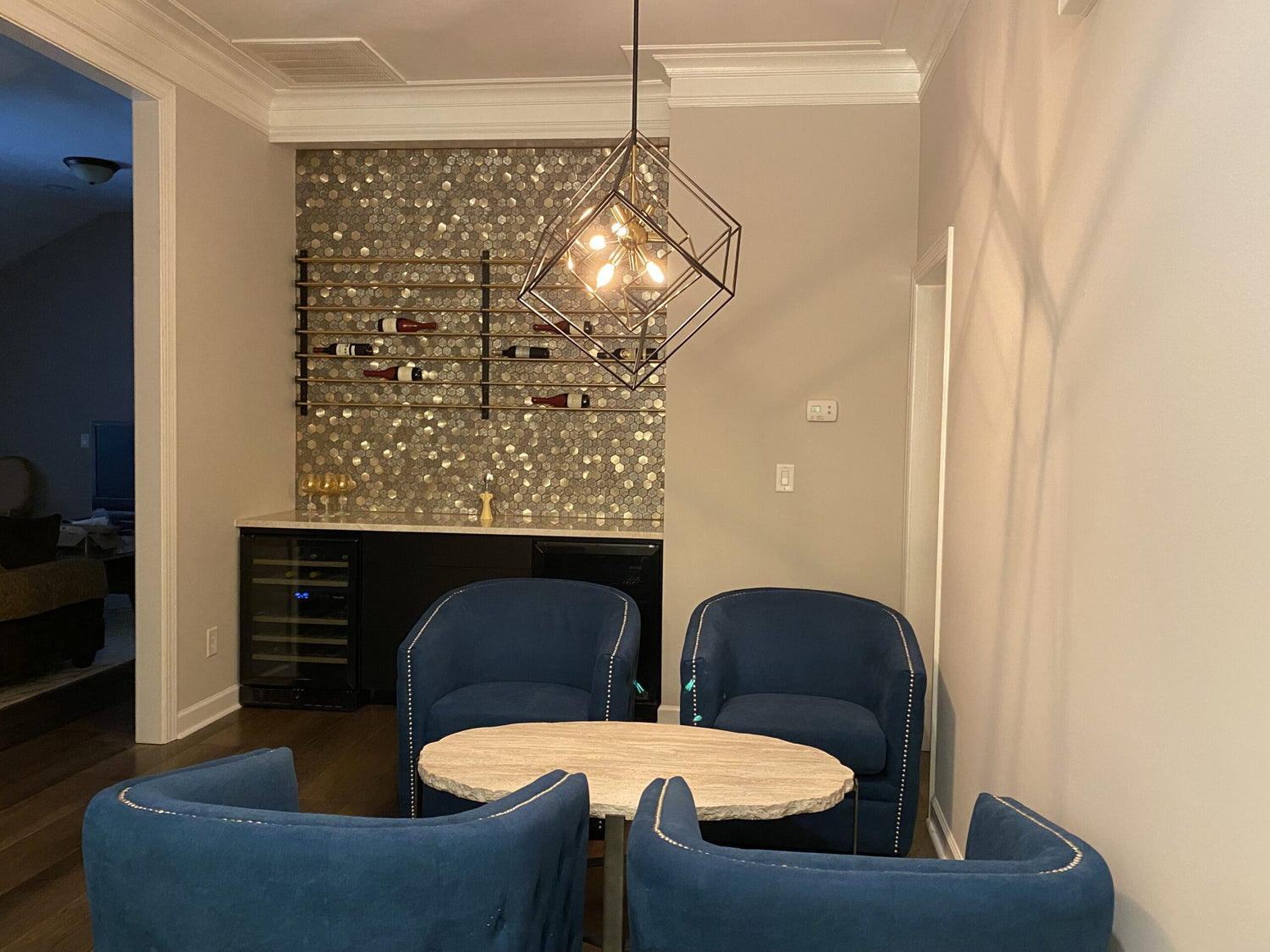 VintageView Evolution Wine Wall 30″ Wall Mounted Wine Rack System (18 to 54 bottles)