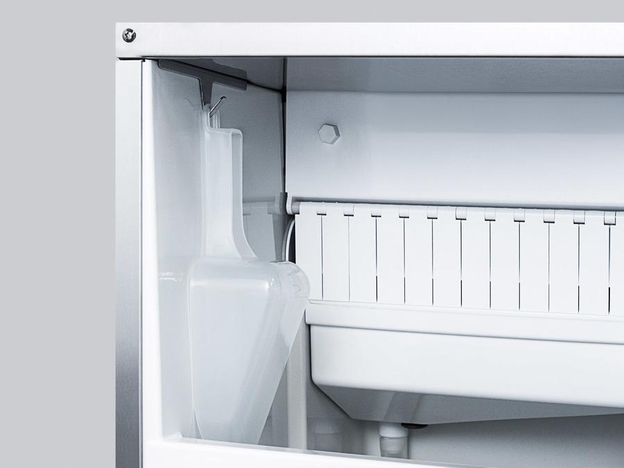 Summit 14.88" Slim Fitting Built In Ice Maker BIM68OSGDRIF
